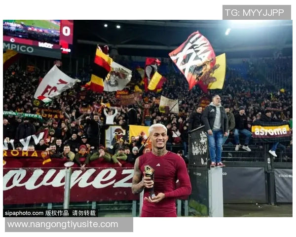 内维斯21岁国家队帽子戏法身价飙升至9000万本赛季已打入10球1助攻 内维斯21岁国家队帽子戏法身价飙升至9000万本赛季已打入10球1助攻