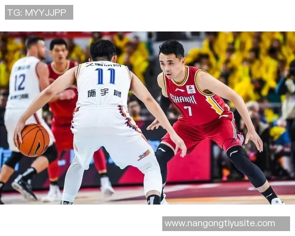 卡内达展望未来期待球队重返竞争行列走出低谷